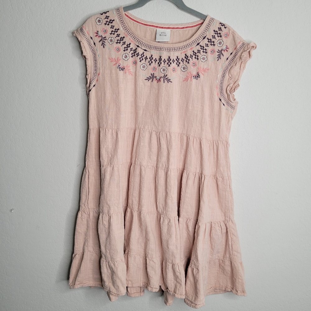 Knox Rose blush embroidered tiered dress ruffle sleeves size M